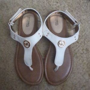 Michael Kors MK White Strap Thong Sandal Kids Girls Size 2